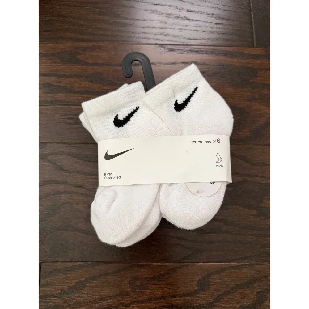 Nike Kids 6 Pack Everyday Cushioned Ankle Socks White RN0372-001 Size 7C-10C